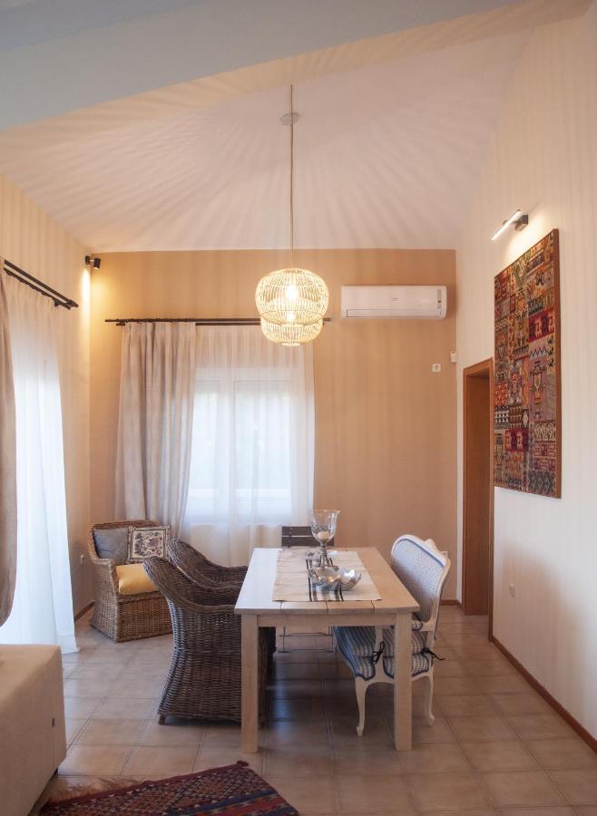 Maria Olive And Sea Villa Nea Iraklitsa Bagian luar foto