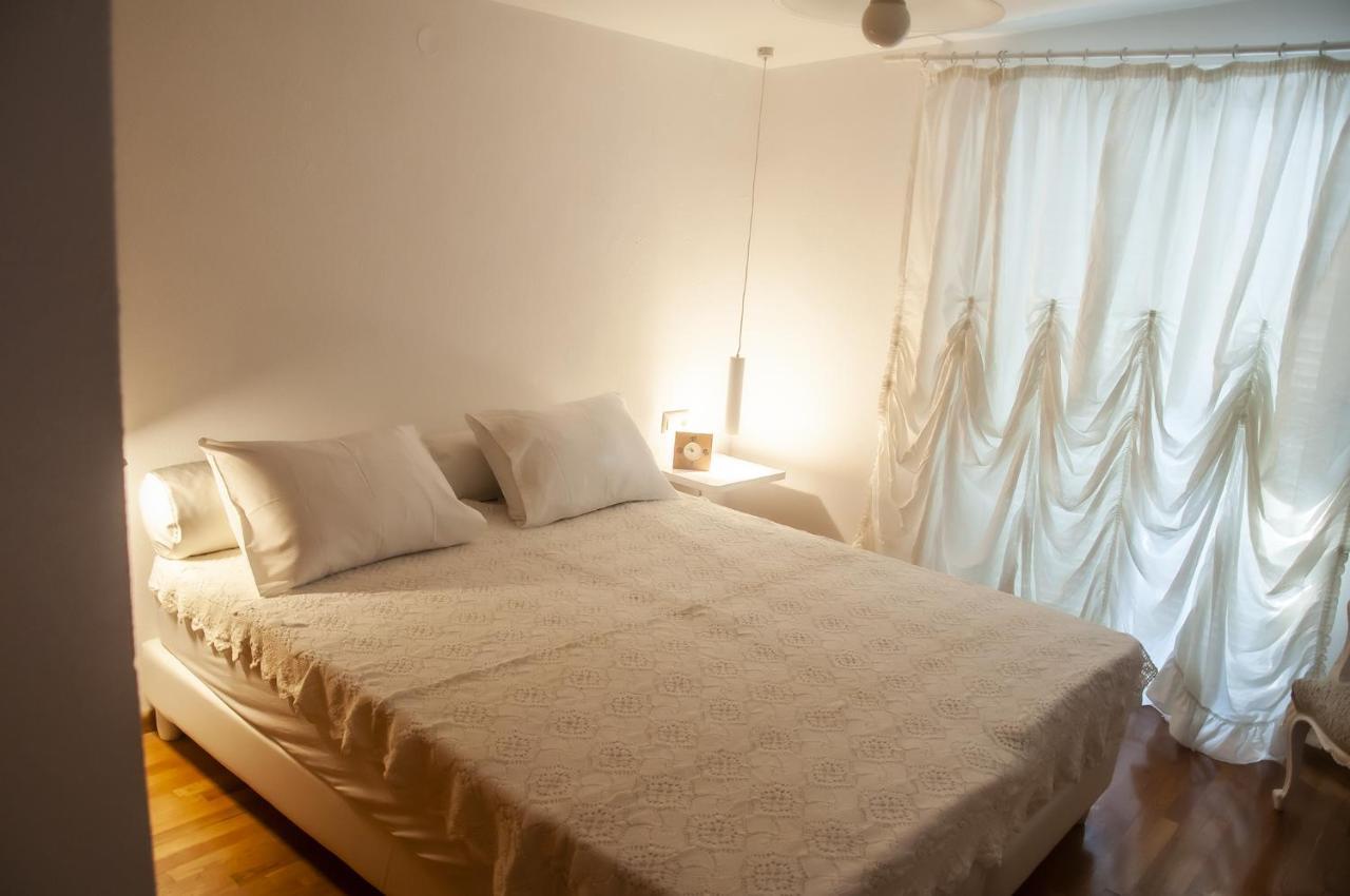 Maria Olive And Sea Villa Nea Iraklitsa Bagian luar foto